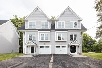 Building Photo - 14 Thayer St