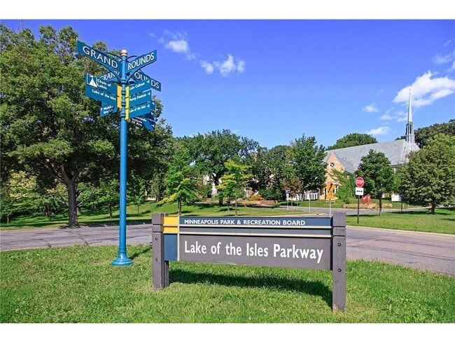 Building Photo - 4222 Basswood Rd