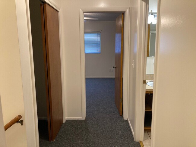 Building Photo - 4327 S 700 W