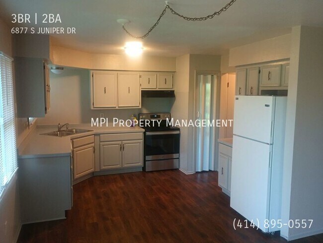 Building Photo - 6877 S Juniper Dr