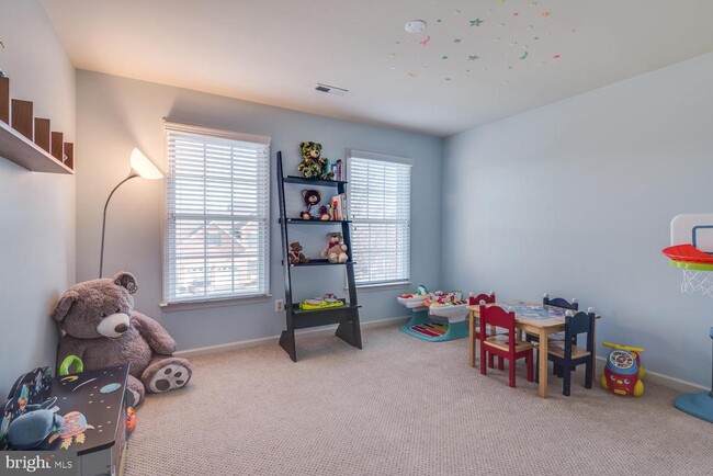 Building Photo - 10857 Hunter Gate Way