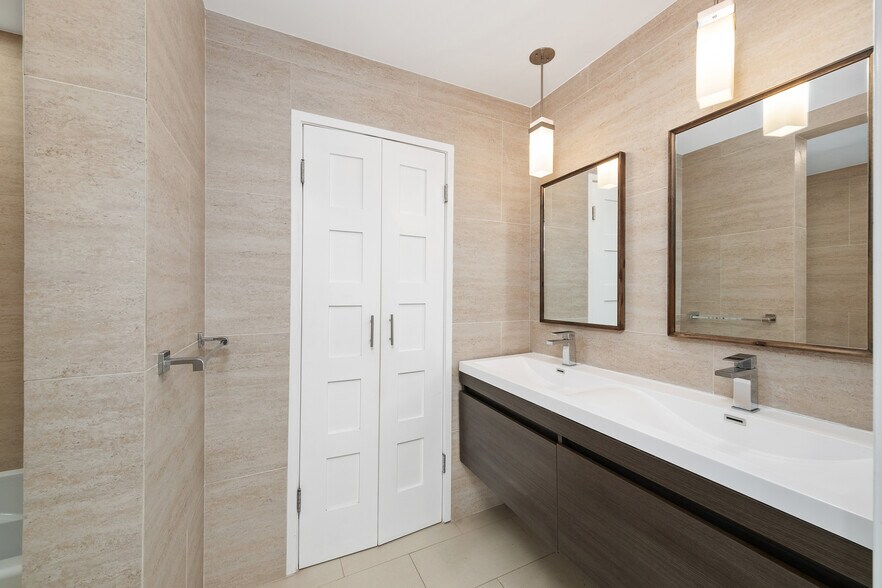 Building Photo - 24 Westwind St