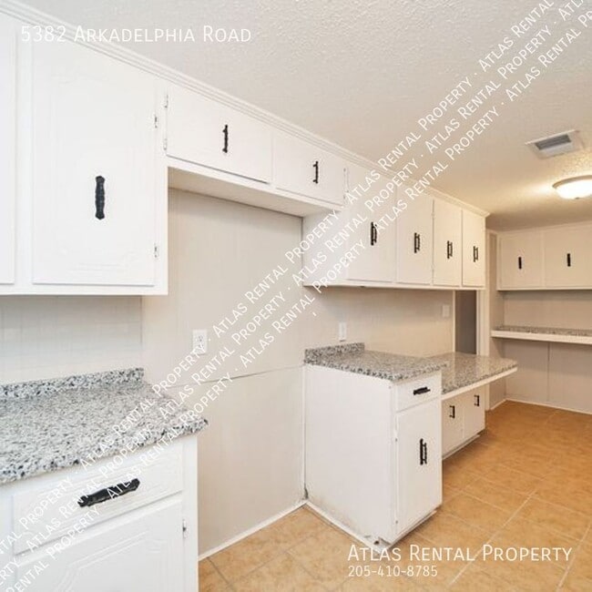 Building Photo - 5382 Arkadelphia Rd