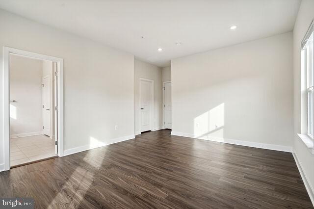 Building Photo - 2715 Evansgreen Dr