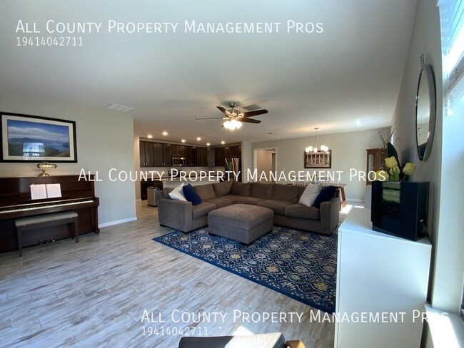 Building Photo - 15293 Mille Fiore Blvd