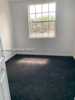 Building Photo - 1650 NE 33rd Rd