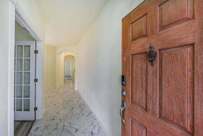 Building Photo - 3018 Park Springs Ln