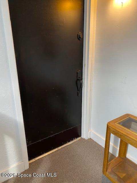 Building Photo - 9045 South Dr