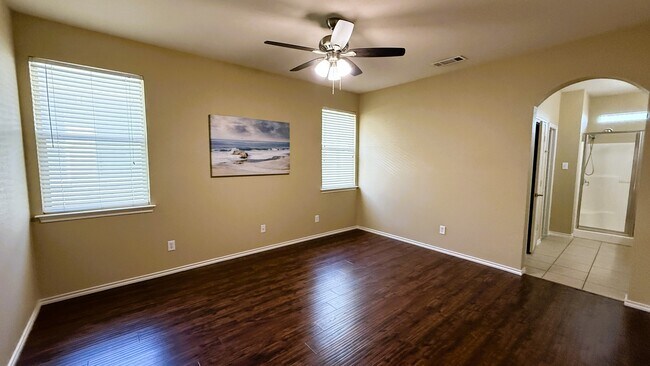 Building Photo - 507 Mesa Ridge Ct