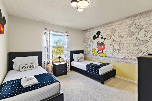 Building Photo - 5405 Misty Oak Cir