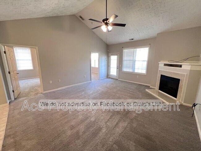 Building Photo - 4010 Bardstown Ct