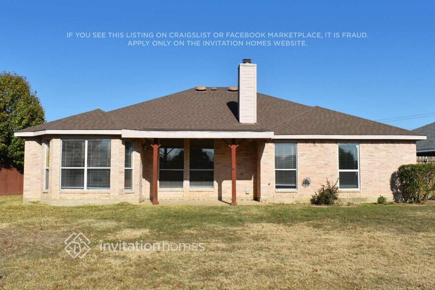 Building Photo - 2140 Waterfield Ct