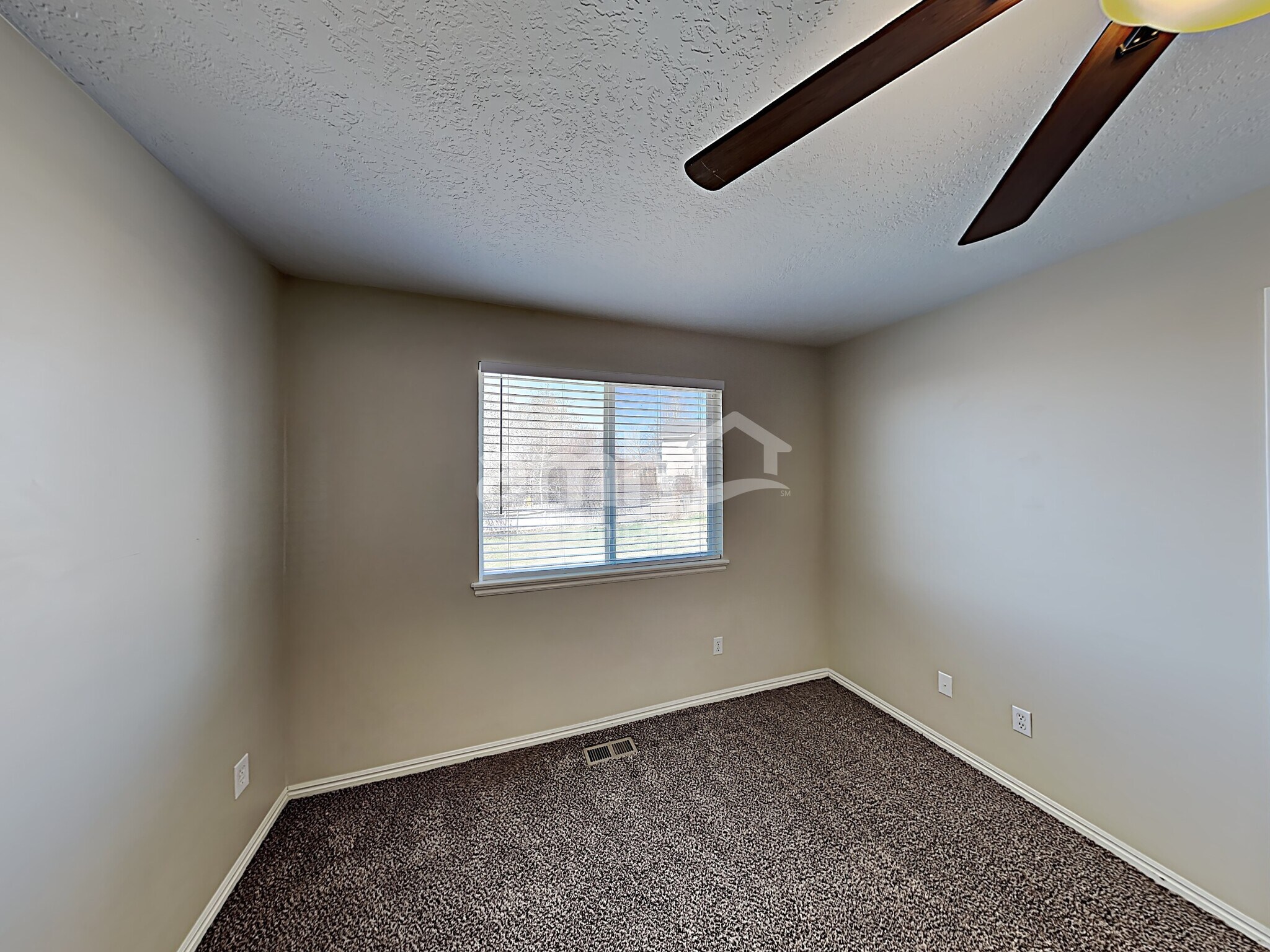 Building Photo - 2384 W 2200 S