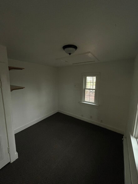 Building Photo - 205 South St