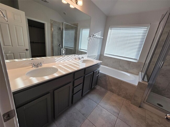 Building Photo - 129 Walkup Ln