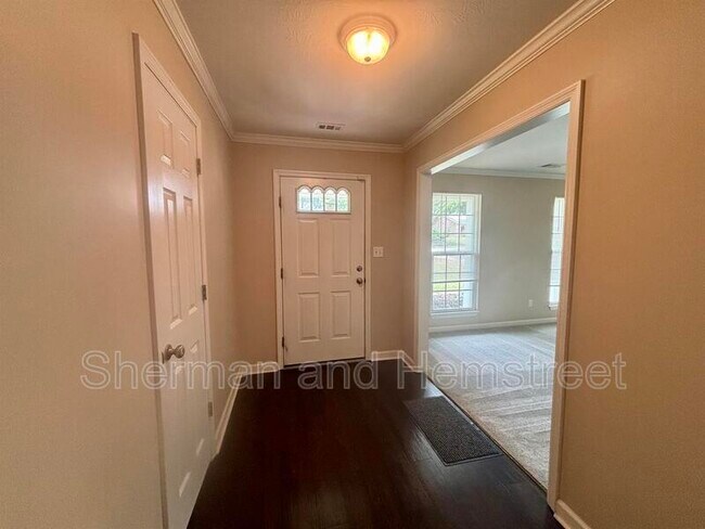 Building Photo - 636 Bridgton Dr