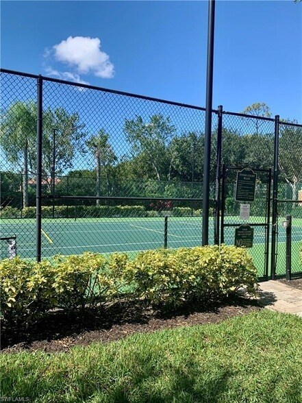 Building Photo - 1235 Reserve Way