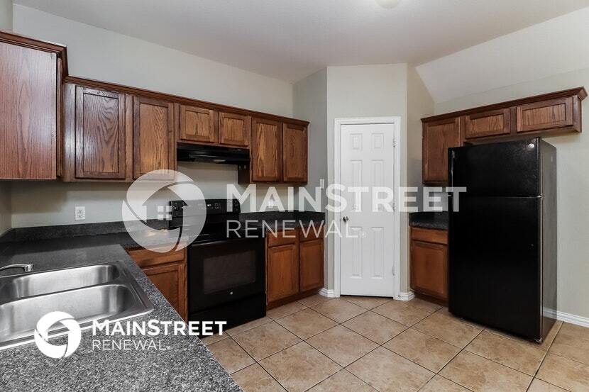 Building Photo - 247 Edison Ln