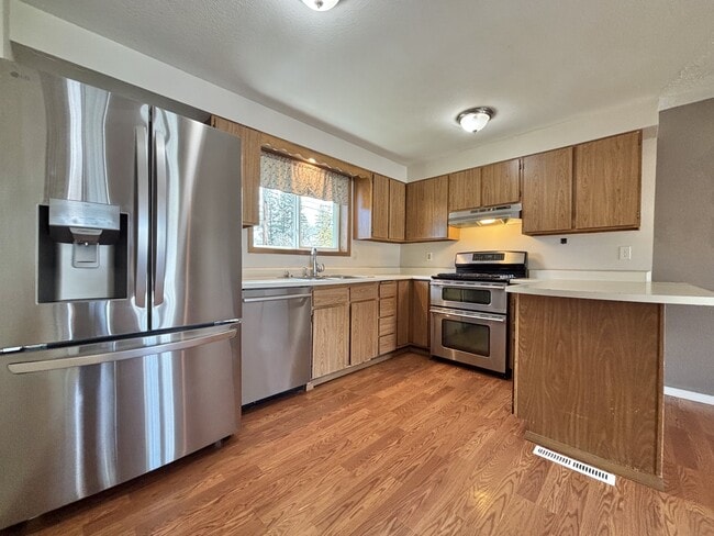 Building Photo - 346 S Jefferson St