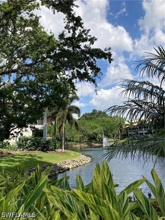 Building Photo - 6371 Pelican Bay Blvd
