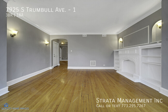 Building Photo - 7925 S Trumbull Ave
