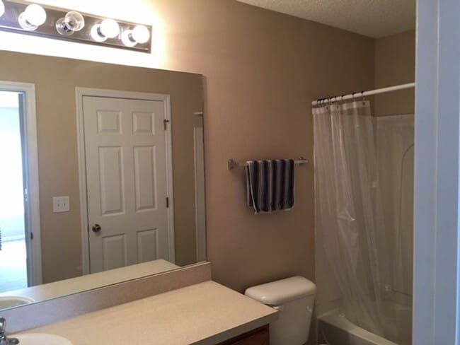 Building Photo - Move-in ready in Fleming Island Plantation