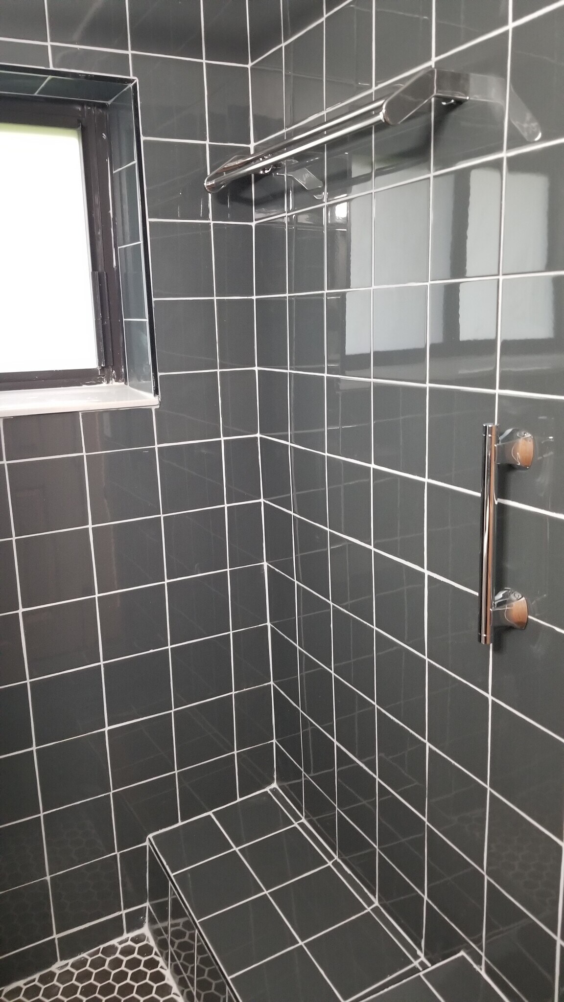 Building Photo - 1952 Madison St