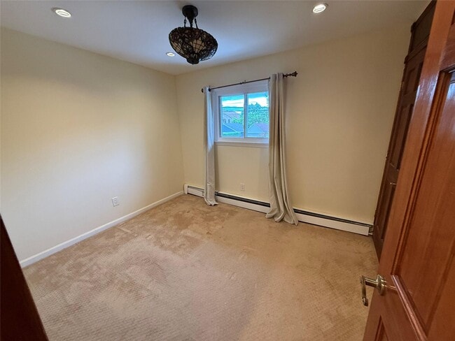 Building Photo - 357 Whittier Ave