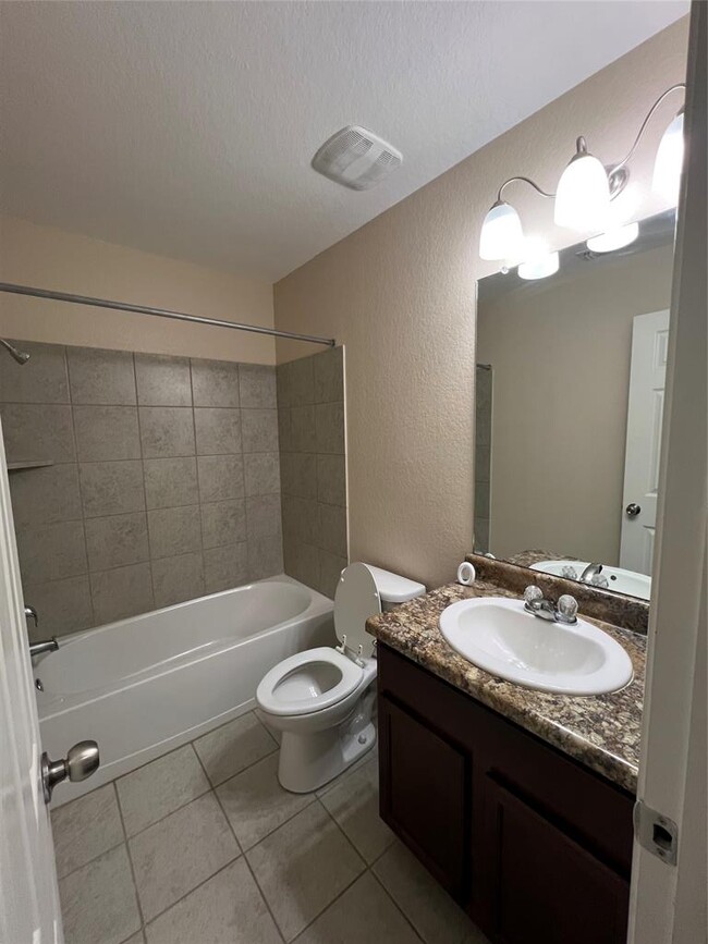 Building Photo - 1606 Shenandoah Trl