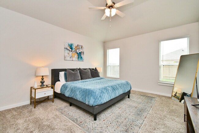 King primary bedroom - 7847 Grand Louis Way