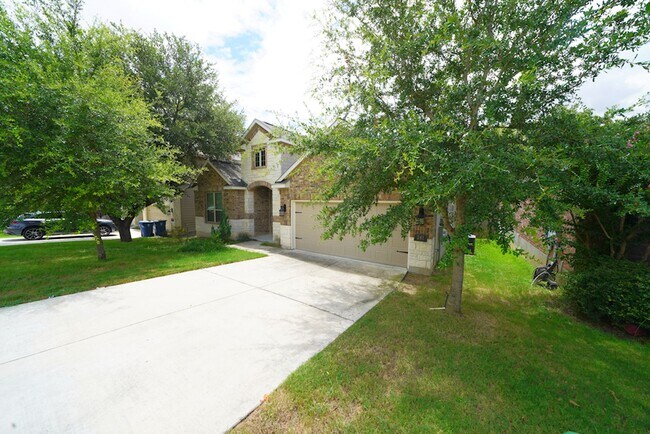 Building Photo - Wonderful Buffalo Crossing Rental in Cibol...