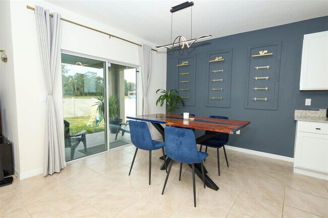 Building Photo - 33417 Affirmed Wy