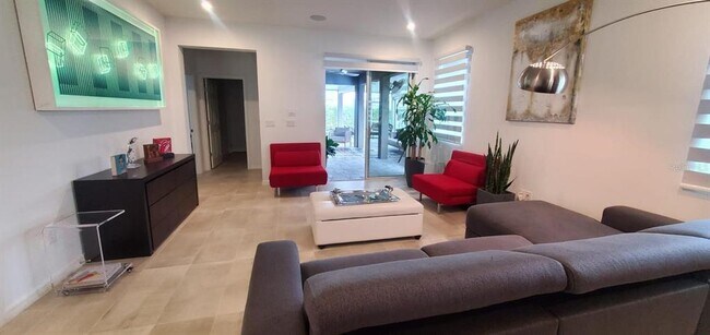 Building Photo - 11987 Globe St