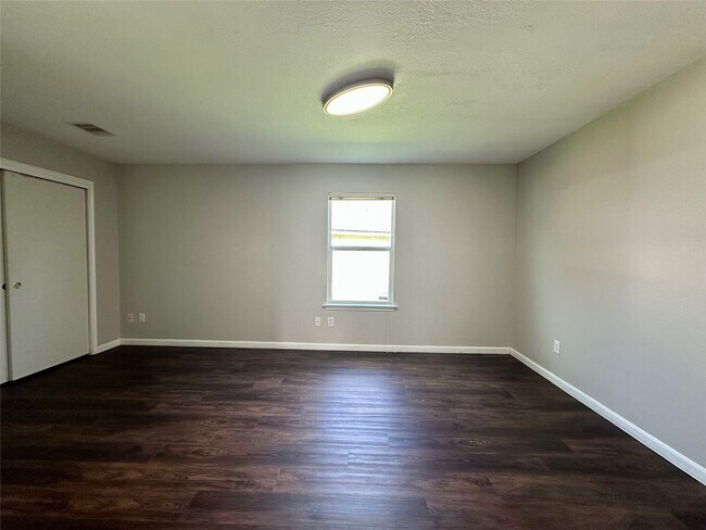 Building Photo - 8607 Heather Bluff Ct