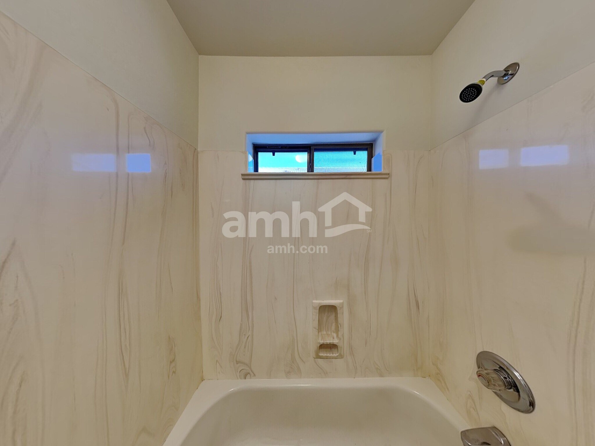 Building Photo - 717 W Beth Dr