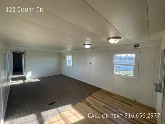 Building Photo - 122 Court Dr