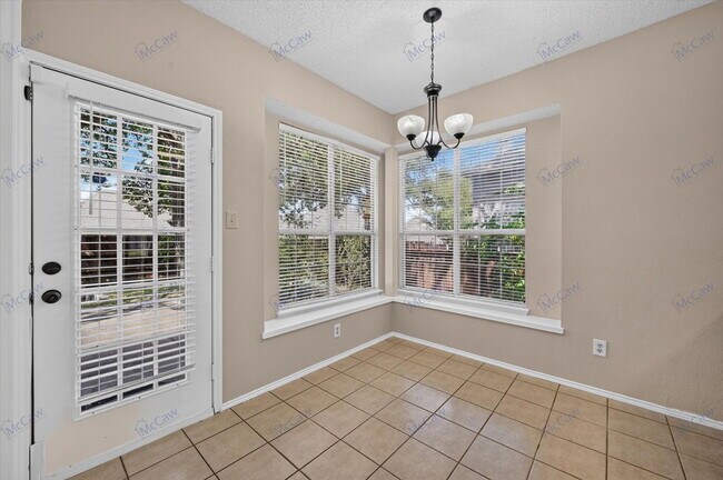 Building Photo - 7845 Ember Oaks Dr