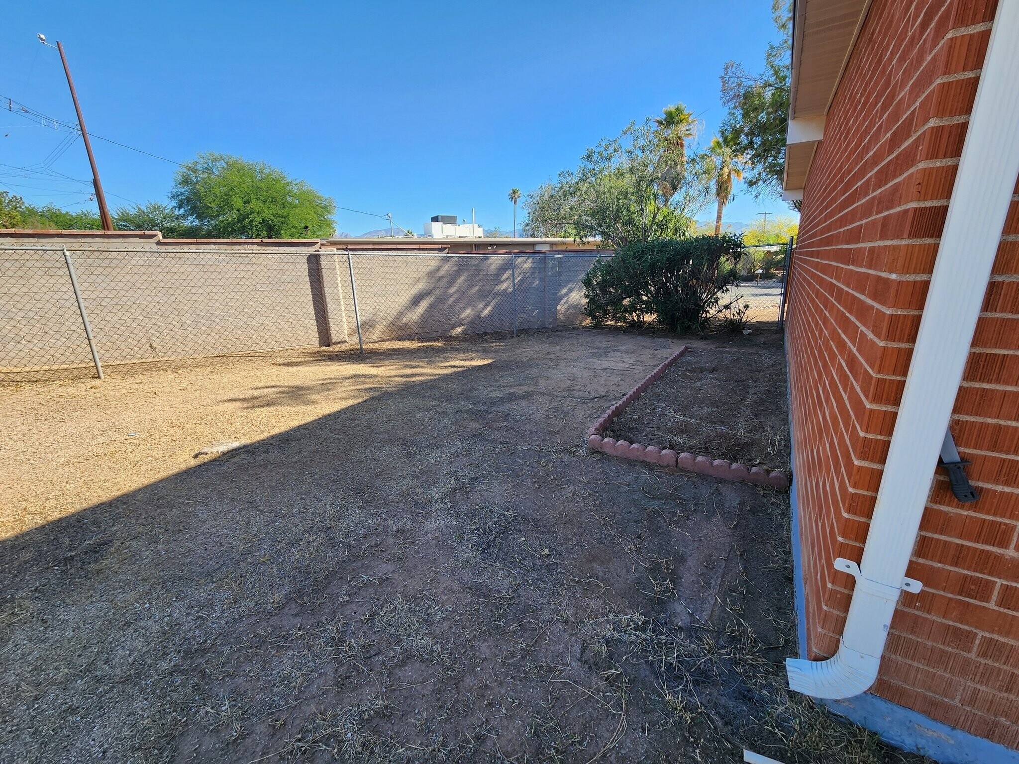 Building Photo - 1618 S Turquoise Vista