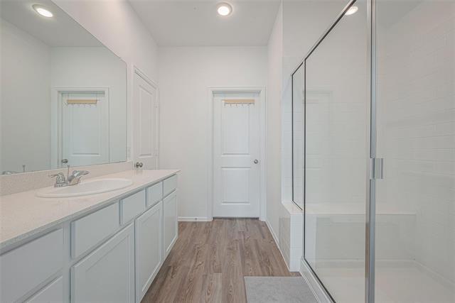 Building Photo - 5528 Knox Lndg Dr