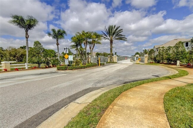 Building Photo - 5329 Anhinga Trail