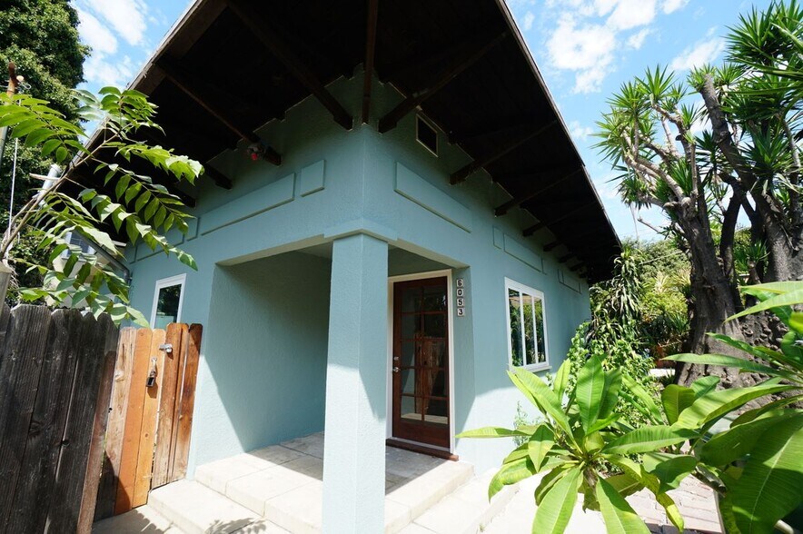 Primary Photo - 6053 Selma Ave