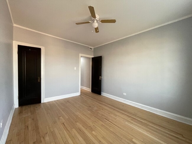 Building Photo - 4247 W Division St