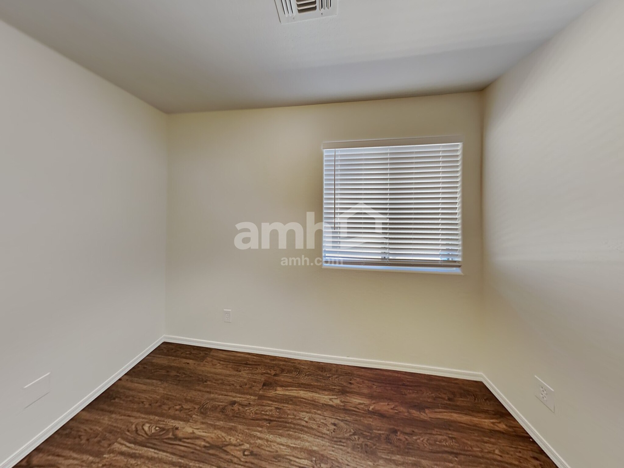 Building Photo - 1786 W Desert Canyon Dr