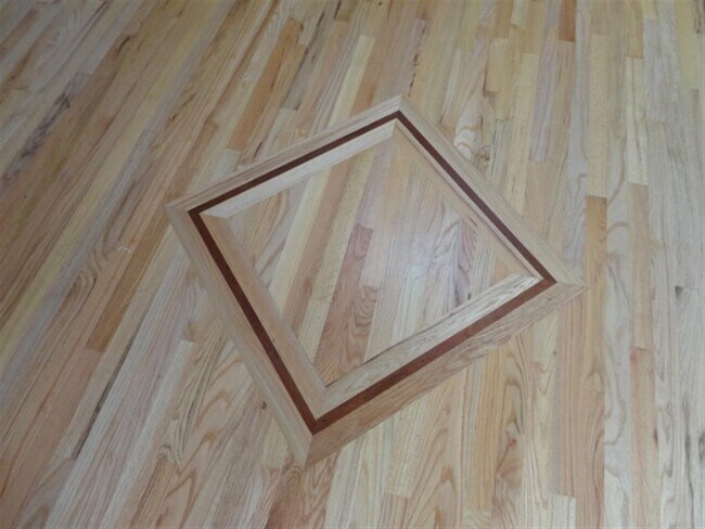 Building Photo - Charming Everett Rambler — 3 Bedrooms + Bonus Room