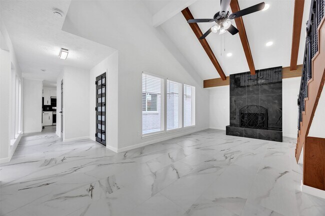 Building Photo - 14223 Stokesmount Dr