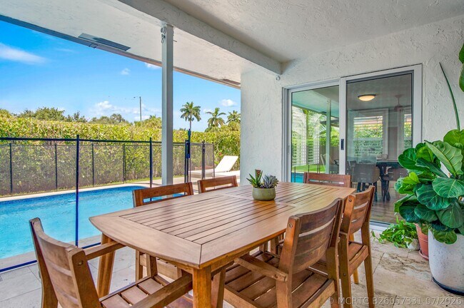 Building Photo - 23313 Lago Mar Cir