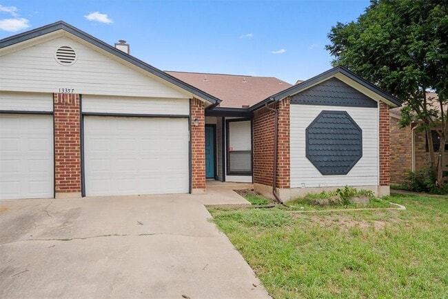 Building Photo - 13357 Water Oak Ln