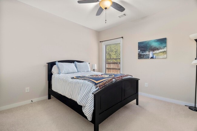 Building Photo - Beautiful 4Bed/3Bath Home M