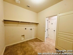 Building Photo - 1005 Sophie Marie