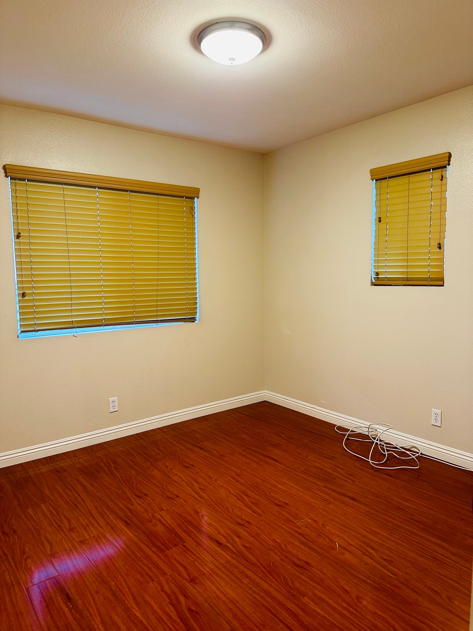 Bedroom 2 - 555 W Lemon Ave